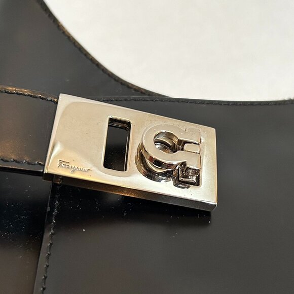 Black Salvatore Ferragamo Gancini Hobo Shoulder Bag with dust bag AQ-210170 - Picture 4 of 15